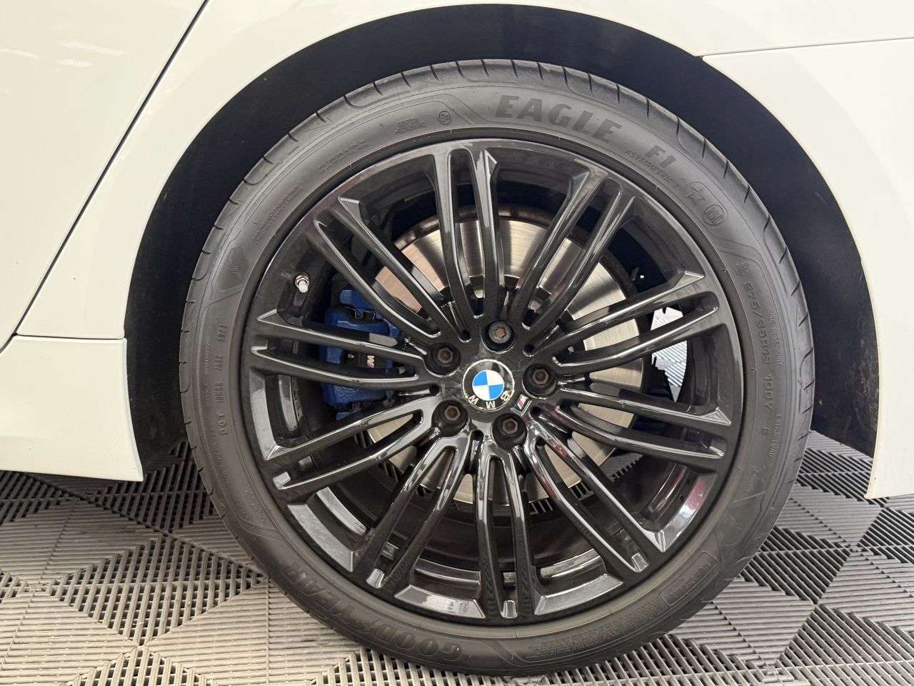 2017 BMW 5 SERIES 2017 BMW 5 SERIES