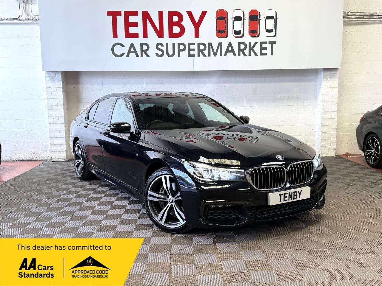 A 2018 BMW 7 SERIES 3.0 730d M Sport Saloon 4dr Diesel Auto Euro 6 (s/s) (265 ps) AMB LIGHT+FMA A 2018 BMW 7 SERIES 3.0 730d M Sport Saloon 4dr Diesel Auto Euro 6 (s/s) (265 ps) AMB LIGHT+FMA