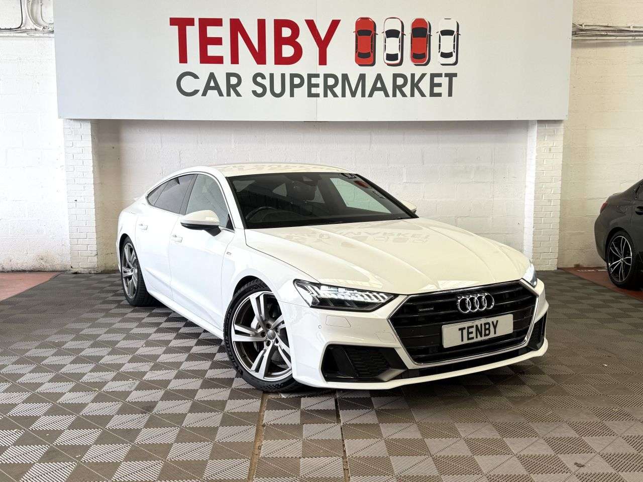 A 2018 AUDI A7 3.0 TDI V6 50 S line Sportback 5dr Diesel Tiptronic quattro Euro 6 (s/s) (2 A 2018 AUDI A7 3.0 TDI V6 50 S line Sportback 5dr Diesel Tiptronic quattro Euro 6 (s/s) (2