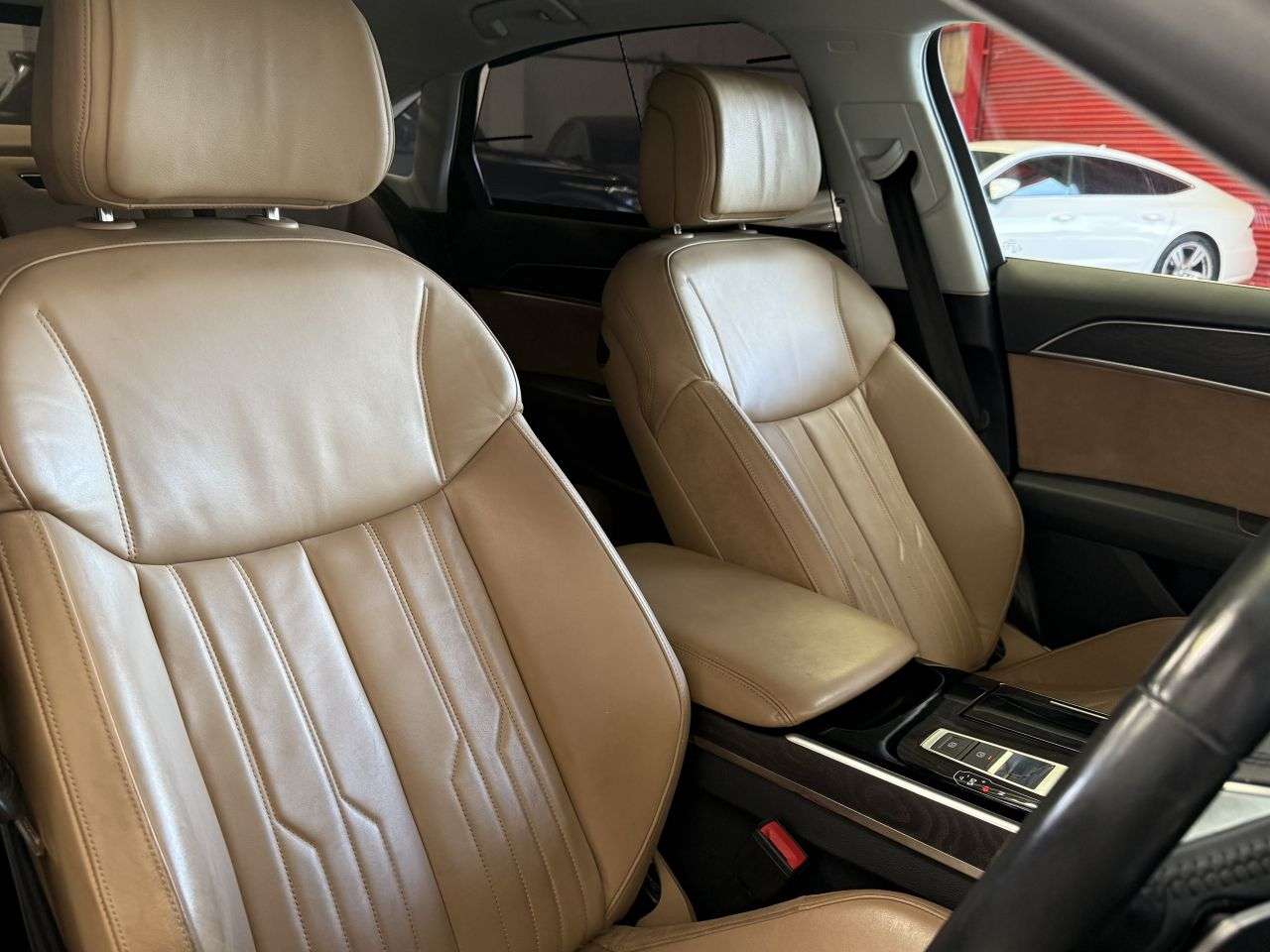 2018 AUDI A8 2018 AUDI A8