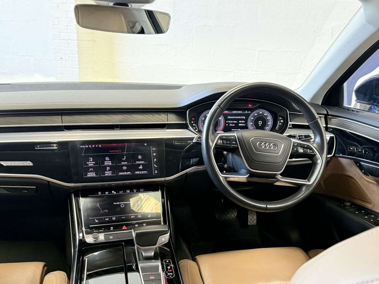 2018 AUDI A8 2018 AUDI A8