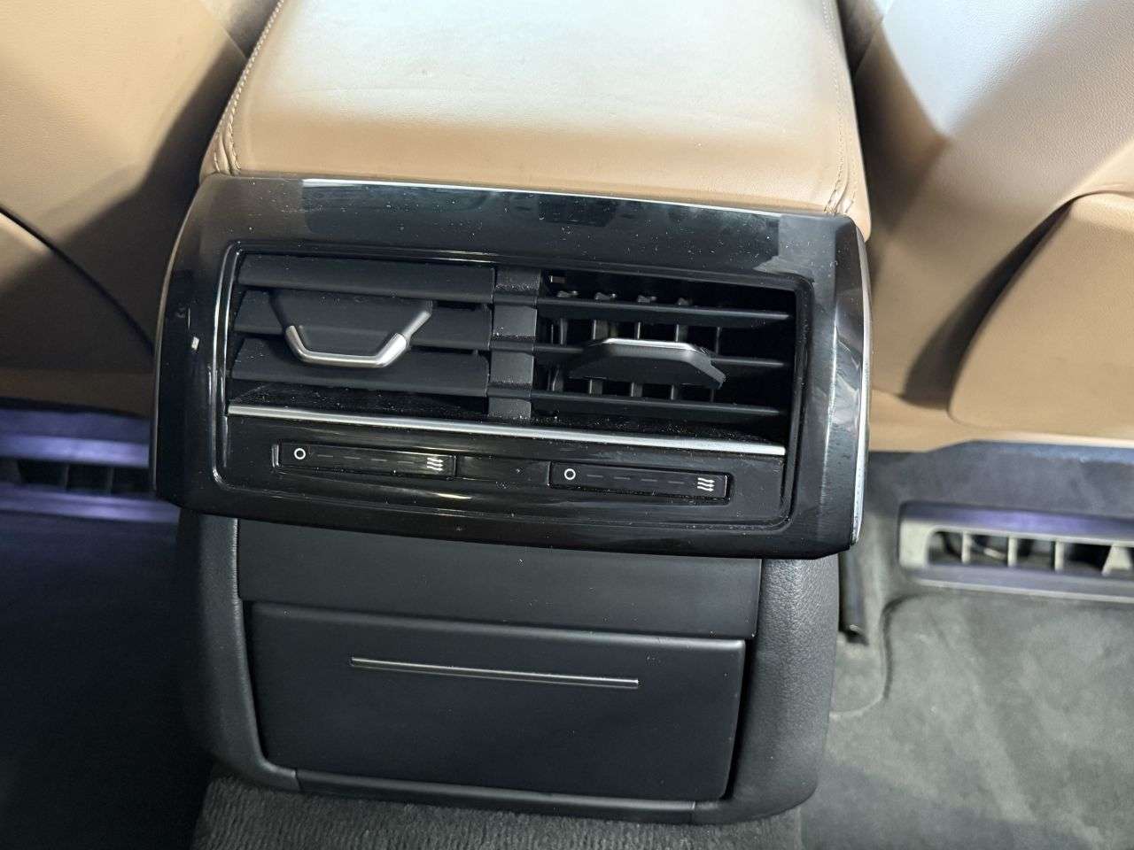 2018 AUDI A8 2018 AUDI A8