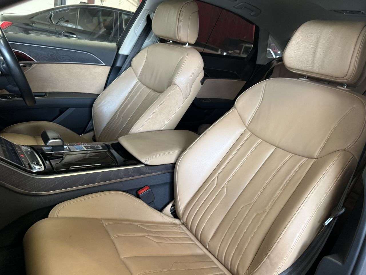 2018 AUDI A8 2018 AUDI A8