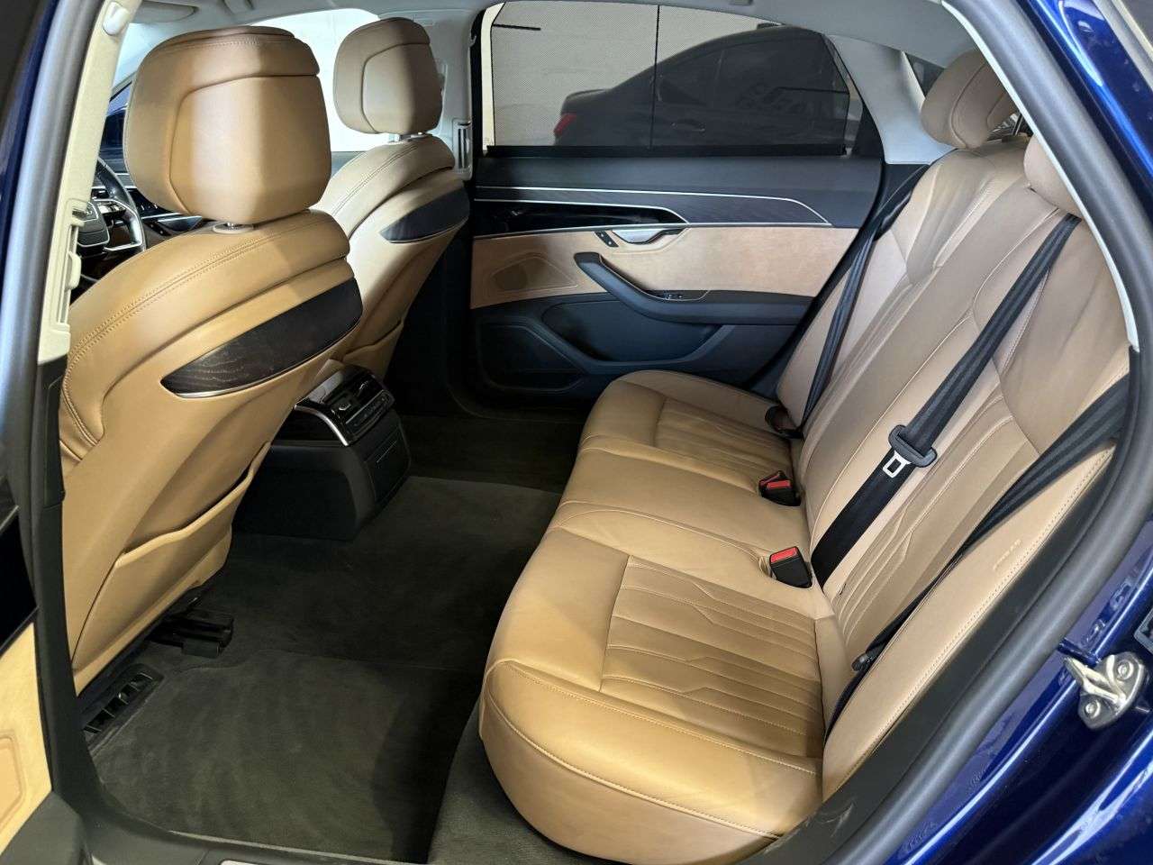 2018 AUDI A8 2018 AUDI A8