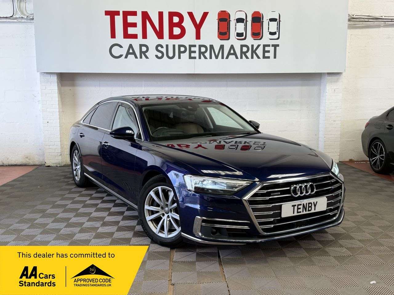 A 2018 AUDI A8 3.0 TFSI V6 55 Saloon 4dr Petrol Tiptronic quattro Euro 6 (s/s) LWB (340 ps A 2018 AUDI A8 3.0 TFSI V6 55 Saloon 4dr Petrol Tiptronic quattro Euro 6 (s/s) LWB (340 ps