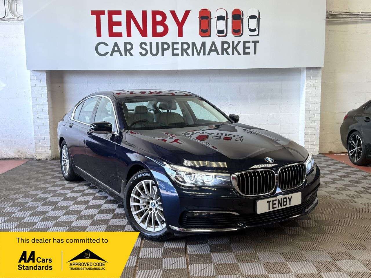 A 2017 BMW 7 SERIES 3.0 730d Saloon 4dr Diesel Auto Euro 6 (s/s) (265 ps) 360 CAM+F&R HTD SEATS A 2017 BMW 7 SERIES 3.0 730d Saloon 4dr Diesel Auto Euro 6 (s/s) (265 ps) 360 CAM+F&R HTD SEATS