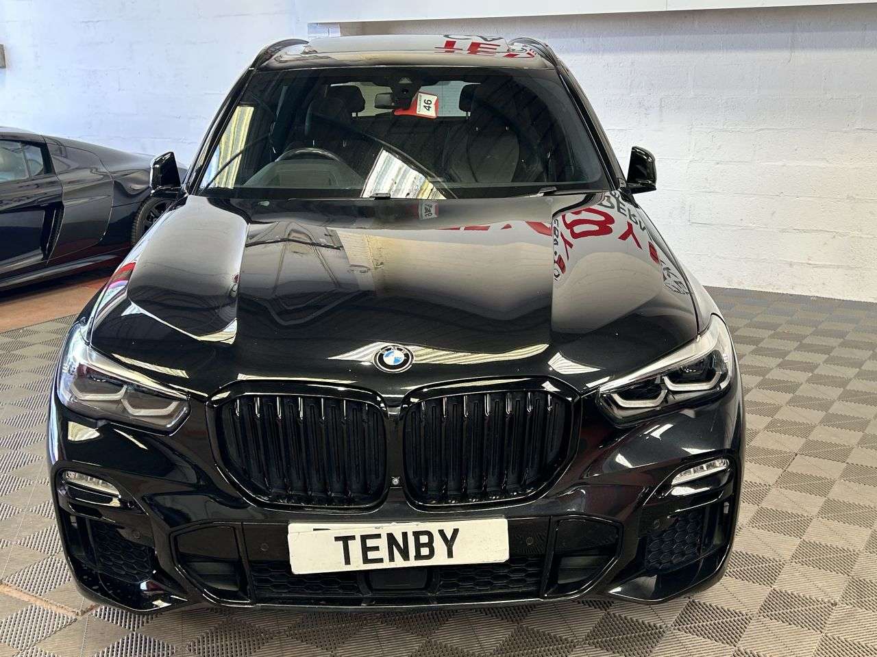 A 2021 BMW X5 3.0 30d MHT M Sport SUV 5dr Diesel Hybrid Auto xDrive Euro 6 (s/s) (286 ps) A 2021 BMW X5 3.0 30d MHT M Sport SUV 5dr Diesel Hybrid Auto xDrive Euro 6 (s/s) (286 ps)