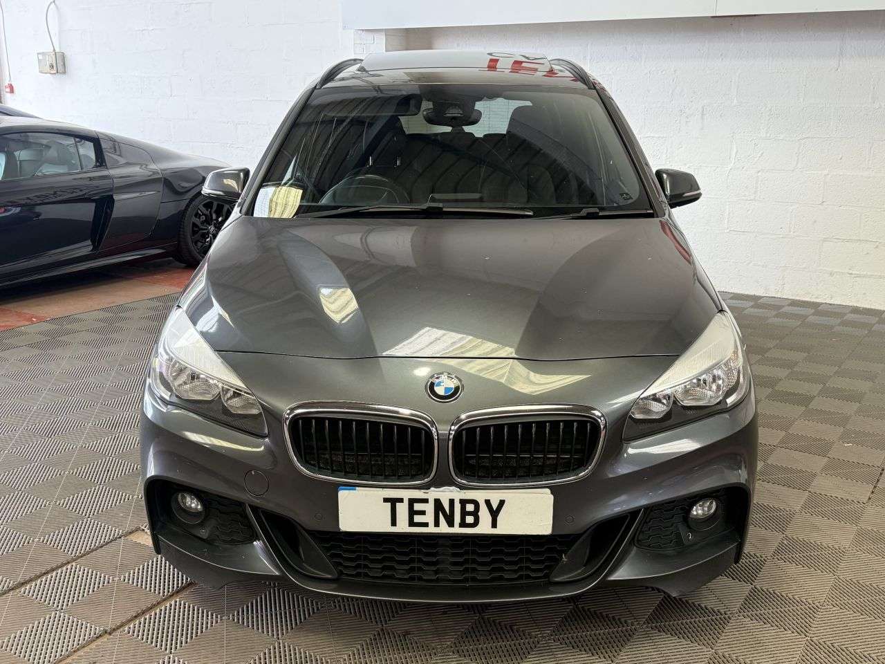 A 2016 BMW 2 SERIES GRAN TOURER 2.0 220d M Sport MPV 5dr Diesel Auto xDrive Euro 6 (s/s) (190 ps) FHTD SEAT A 2016 BMW 2 SERIES GRAN TOURER 2.0 220d M Sport MPV 5dr Diesel Auto xDrive Euro 6 (s/s) (190 ps) FHTD SEAT