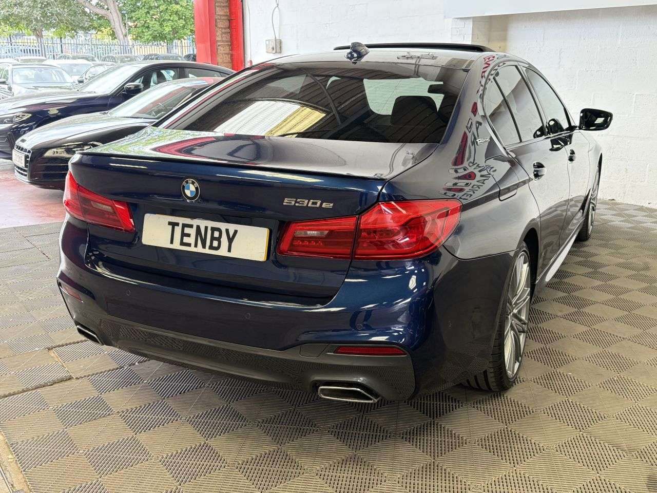 2018 BMW 5 SERIES 2018 BMW 5 SERIES