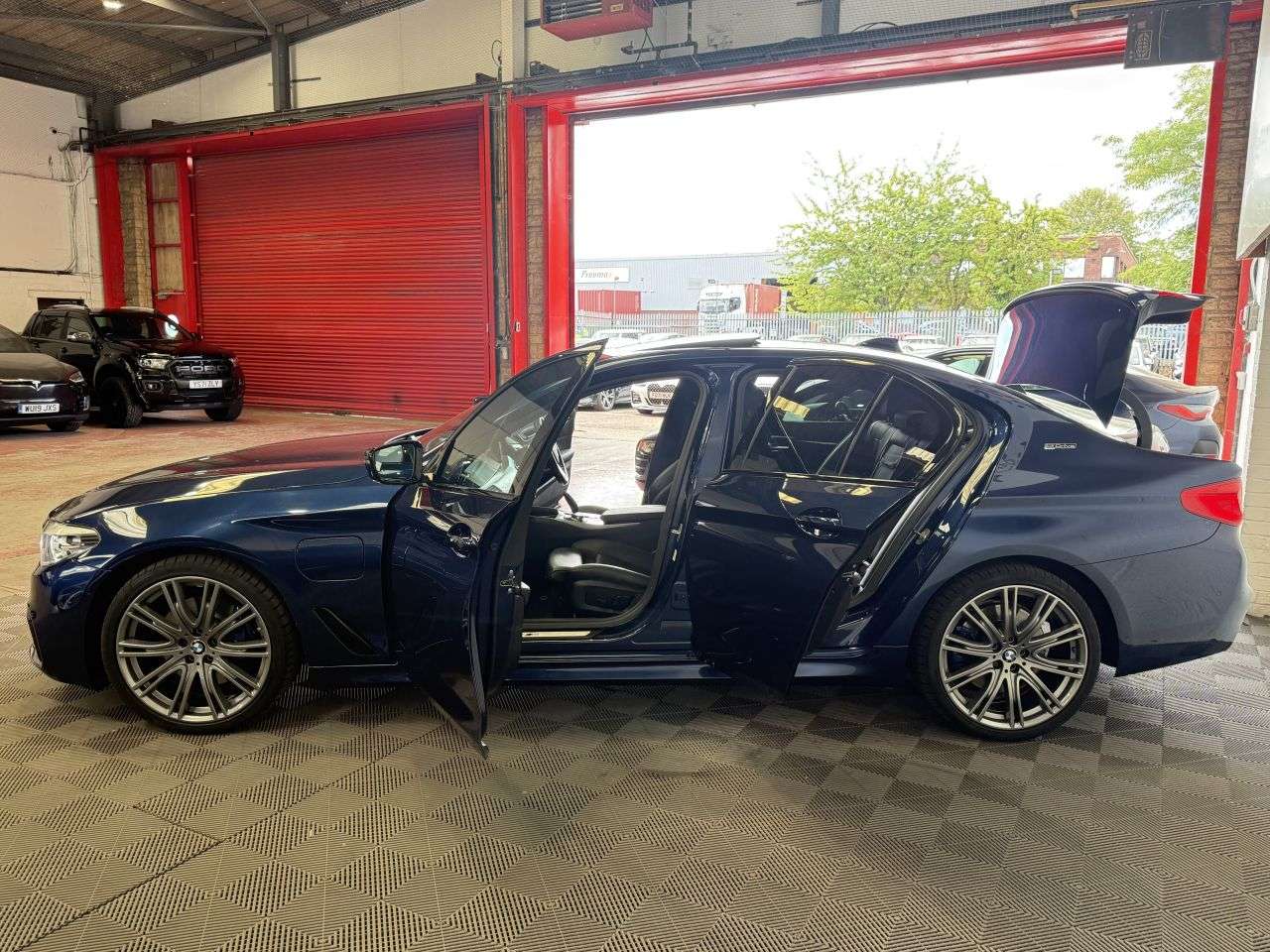 2018 BMW 5 SERIES 2018 BMW 5 SERIES