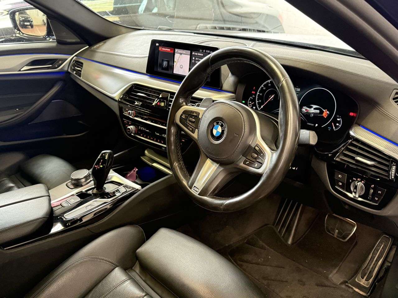 2018 BMW 5 SERIES 2018 BMW 5 SERIES