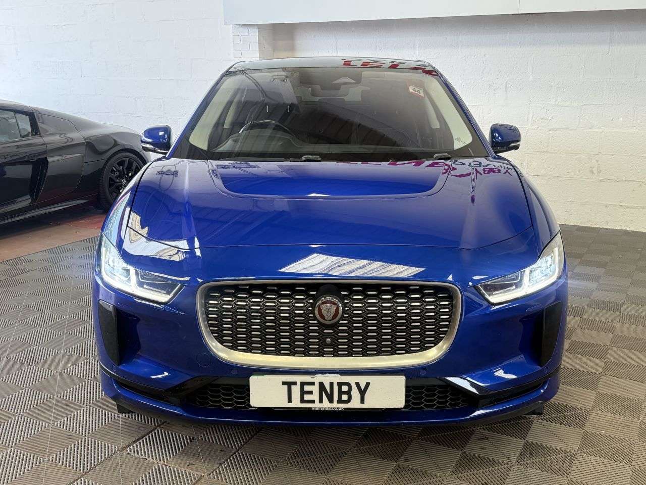 A 2021 JAGUAR I-PACE 400 90kWh HSE SUV 5dr Electric Auto 4WD (400 ps) MERIDIAN+CARPLAY+FIXED GLA A 2021 JAGUAR I-PACE 400 90kWh HSE SUV 5dr Electric Auto 4WD (400 ps) MERIDIAN+CARPLAY+FIXED GLA