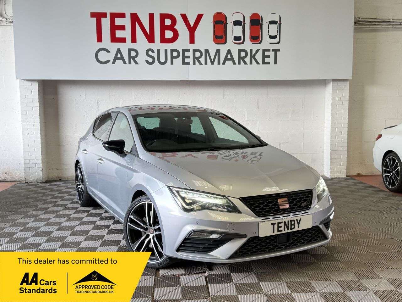 A 2019 SEAT LEON 2.0 TSI Cupra 290 Hatchback 5dr Petrol DSG Euro 6 (s/s) (290 ps) 19"ALLOYS+ A 2019 SEAT LEON 2.0 TSI Cupra 290 Hatchback 5dr Petrol DSG Euro 6 (s/s) (290 ps) 19"ALLOYS+