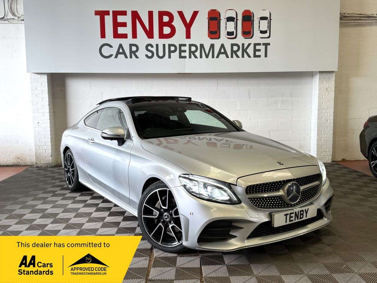 A 2018 MERCEDES-BENZ C CLASS 2.0 C220d AMG Line (Premium Plus) Coupe 2dr Diesel G-Tronic+ Euro 6 (s/s) ( A 2018 MERCEDES-BENZ C CLASS 2.0 C220d AMG Line (Premium Plus) Coupe 2dr Diesel G-Tronic+ Euro 6 (s/s) (