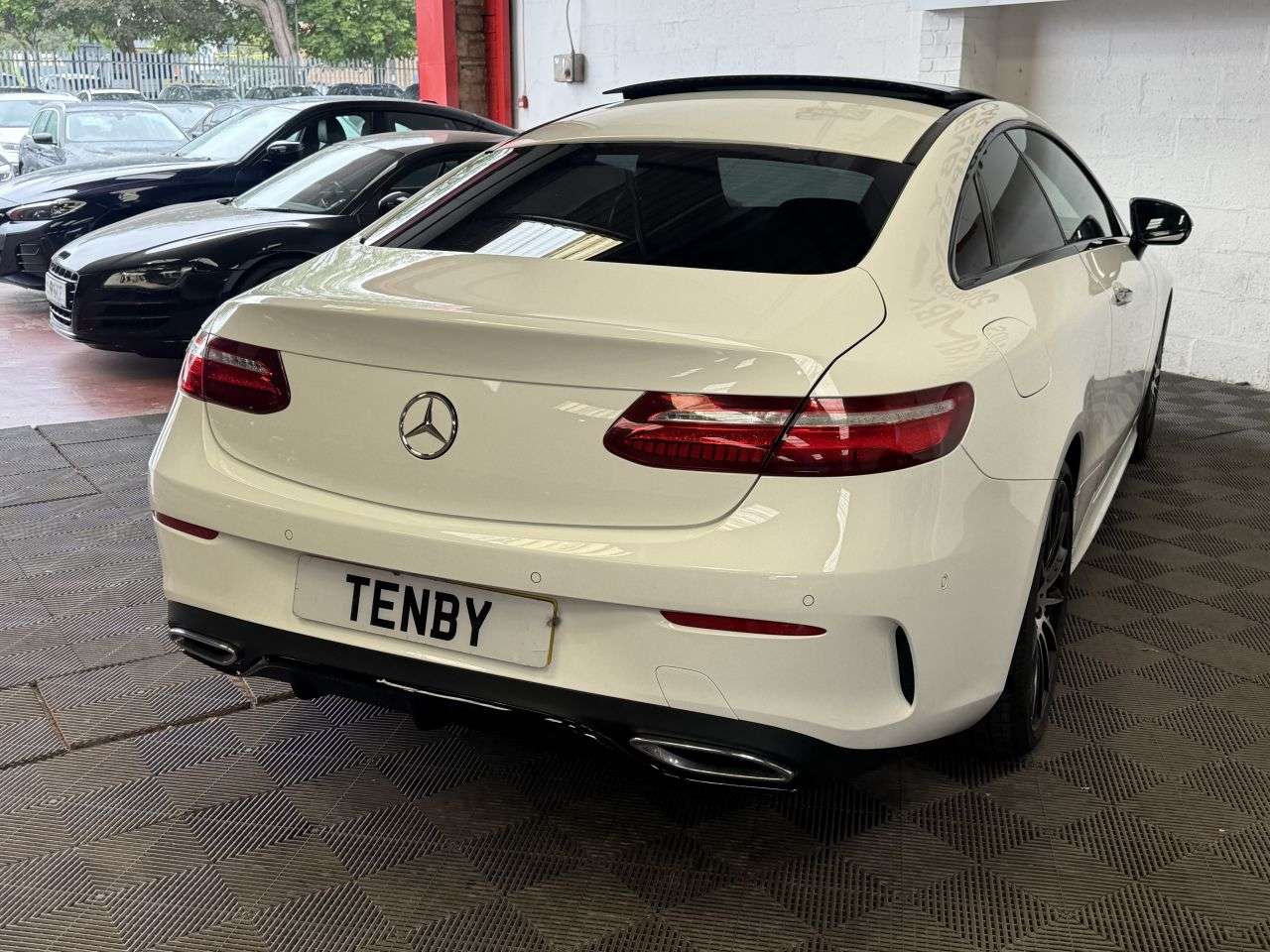 2018 MERCEDES-BENZ E CLASS 2018 MERCEDES-BENZ E CLASS