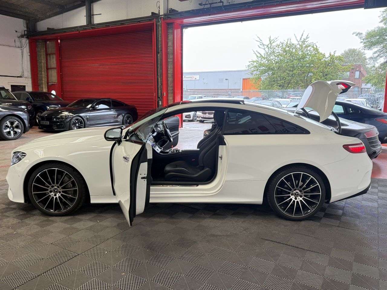 2018 MERCEDES-BENZ E CLASS 2018 MERCEDES-BENZ E CLASS