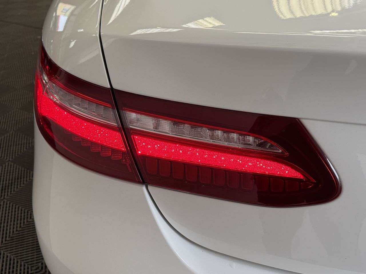 2018 MERCEDES-BENZ E CLASS 2018 MERCEDES-BENZ E CLASS