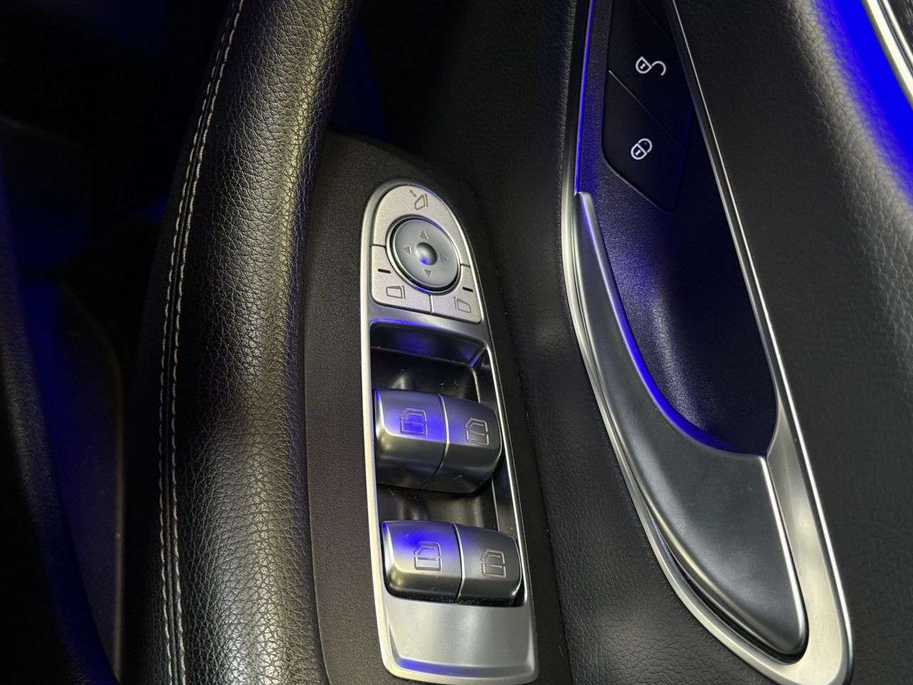 2018 MERCEDES-BENZ E CLASS 2018 MERCEDES-BENZ E CLASS