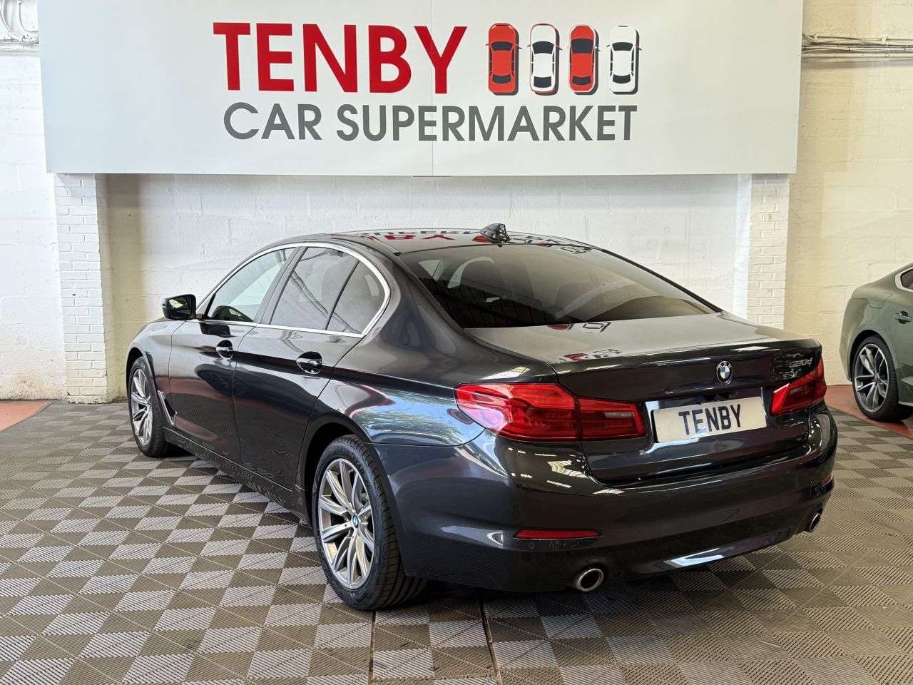 2019 BMW 5 SERIES 2019 BMW 5 SERIES