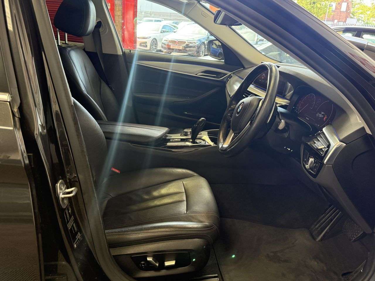 2019 BMW 5 SERIES 2019 BMW 5 SERIES