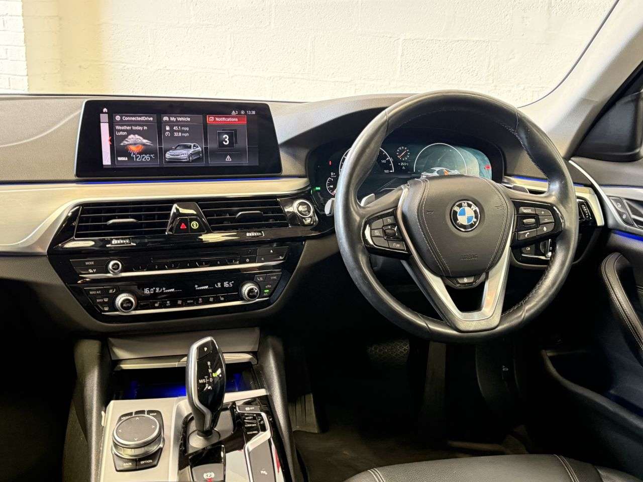 2019 BMW 5 SERIES 2019 BMW 5 SERIES
