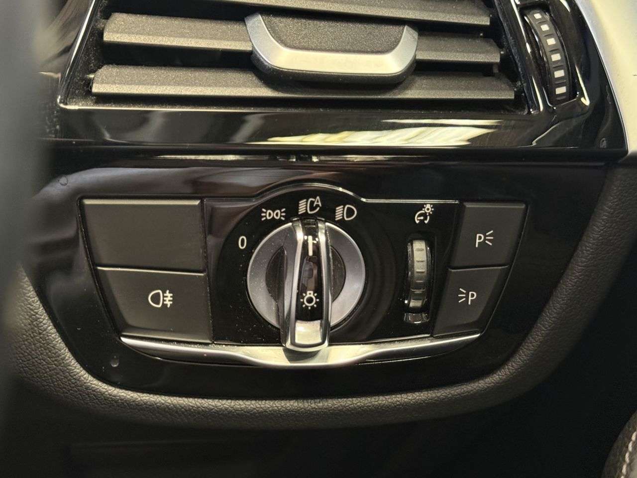 2019 BMW 5 SERIES 2019 BMW 5 SERIES