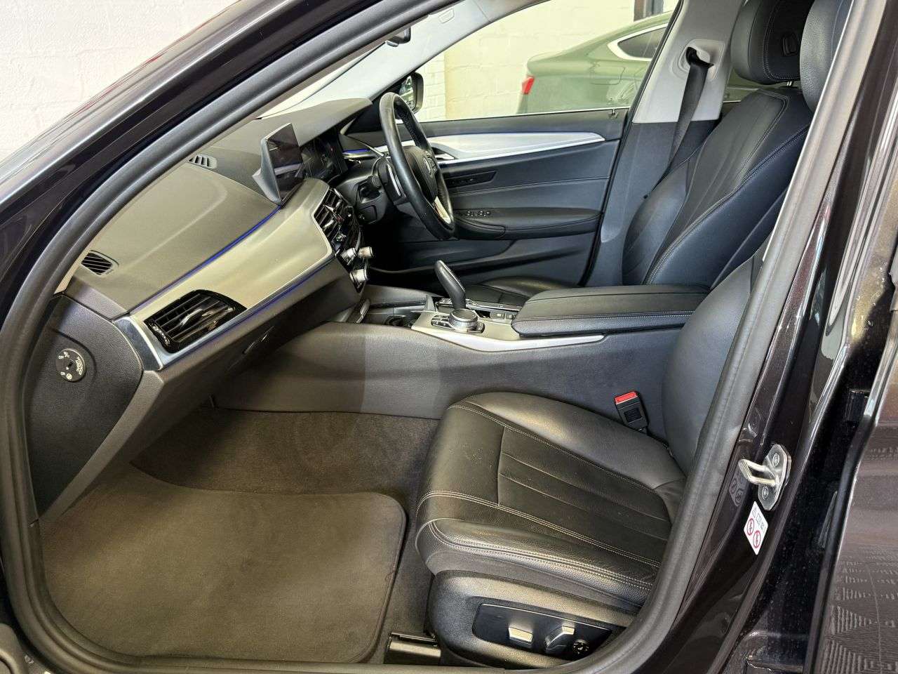 2019 BMW 5 SERIES 2019 BMW 5 SERIES