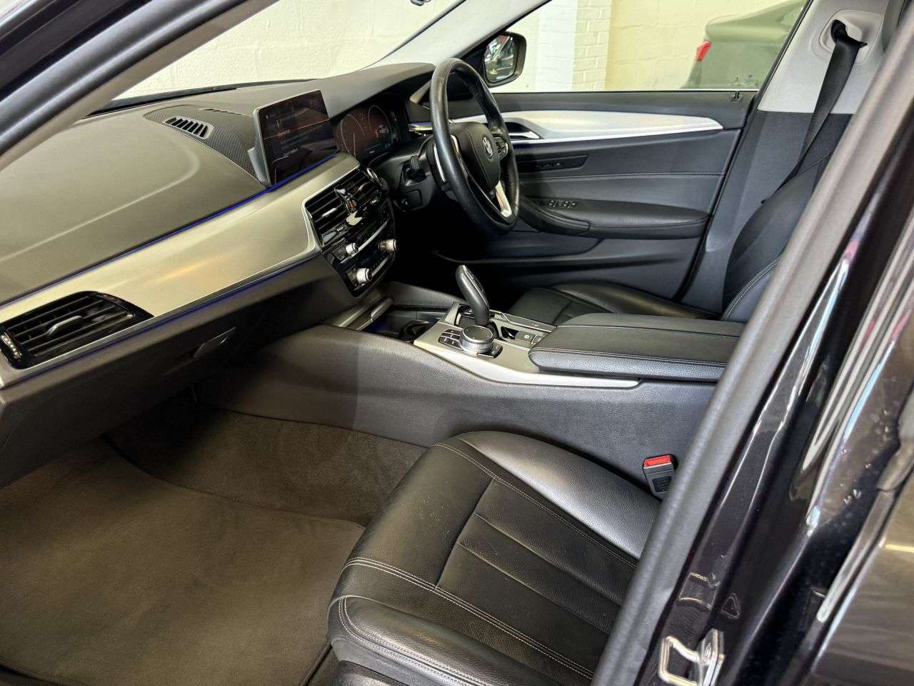 2019 BMW 5 SERIES 2019 BMW 5 SERIES