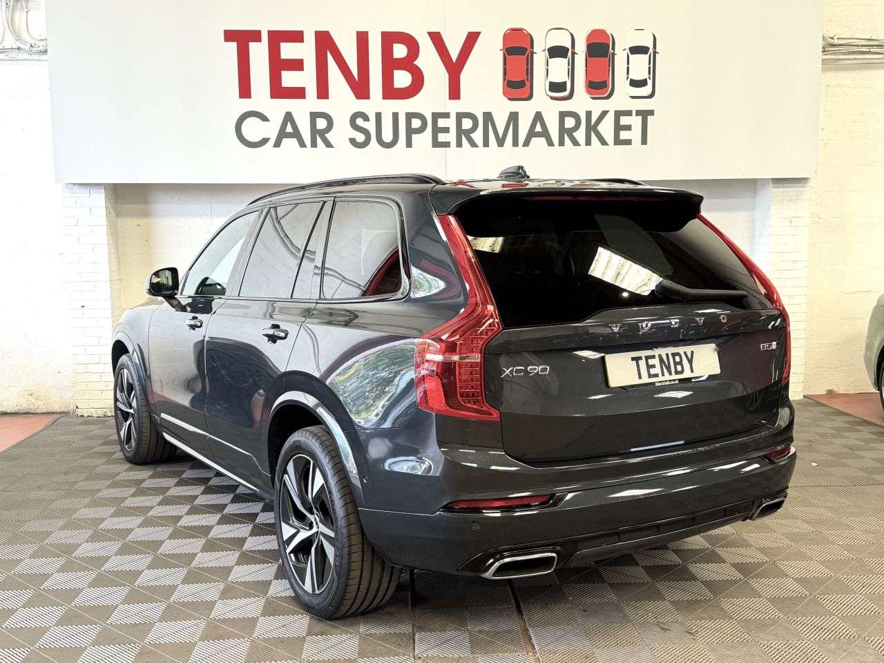 2019 VOLVO XC90 2019 VOLVO XC90