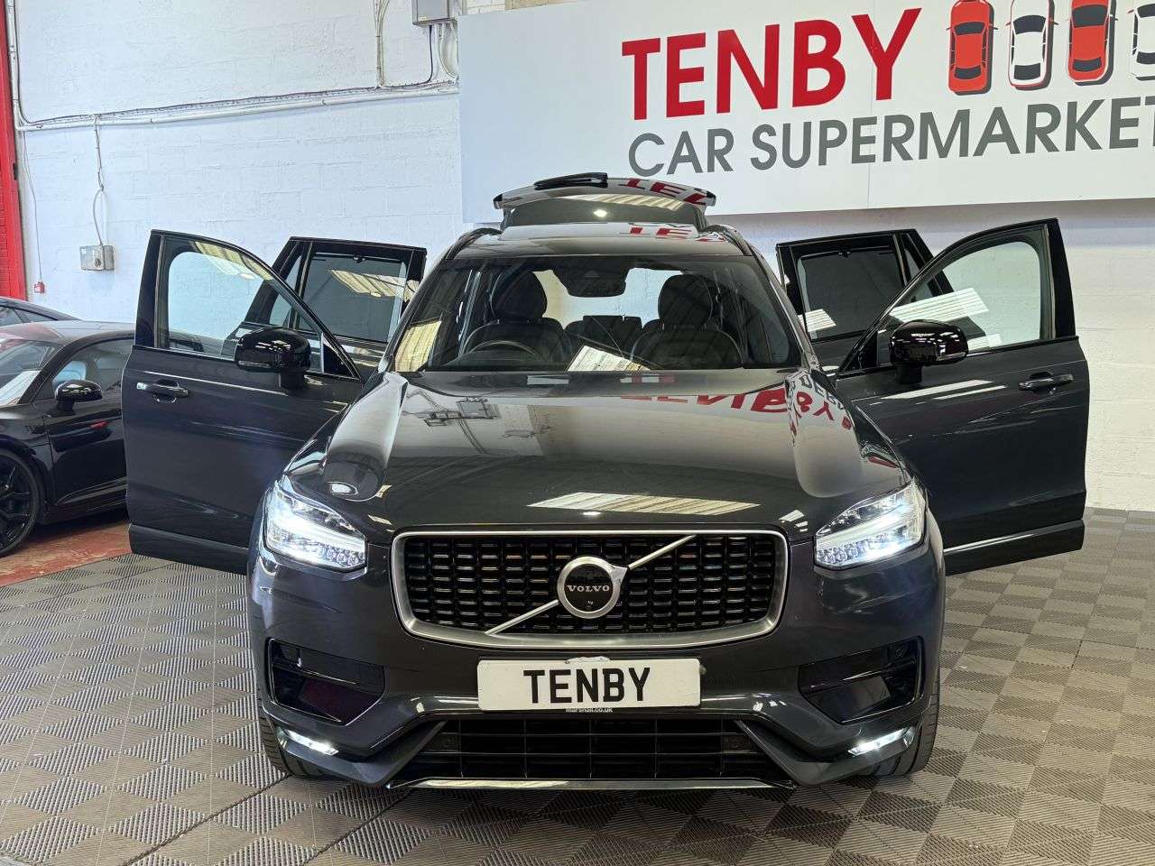 2019 VOLVO XC90 2019 VOLVO XC90
