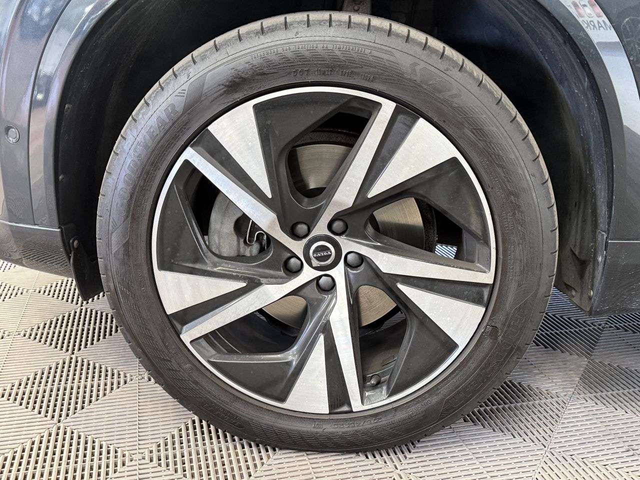 2019 VOLVO XC90 2019 VOLVO XC90