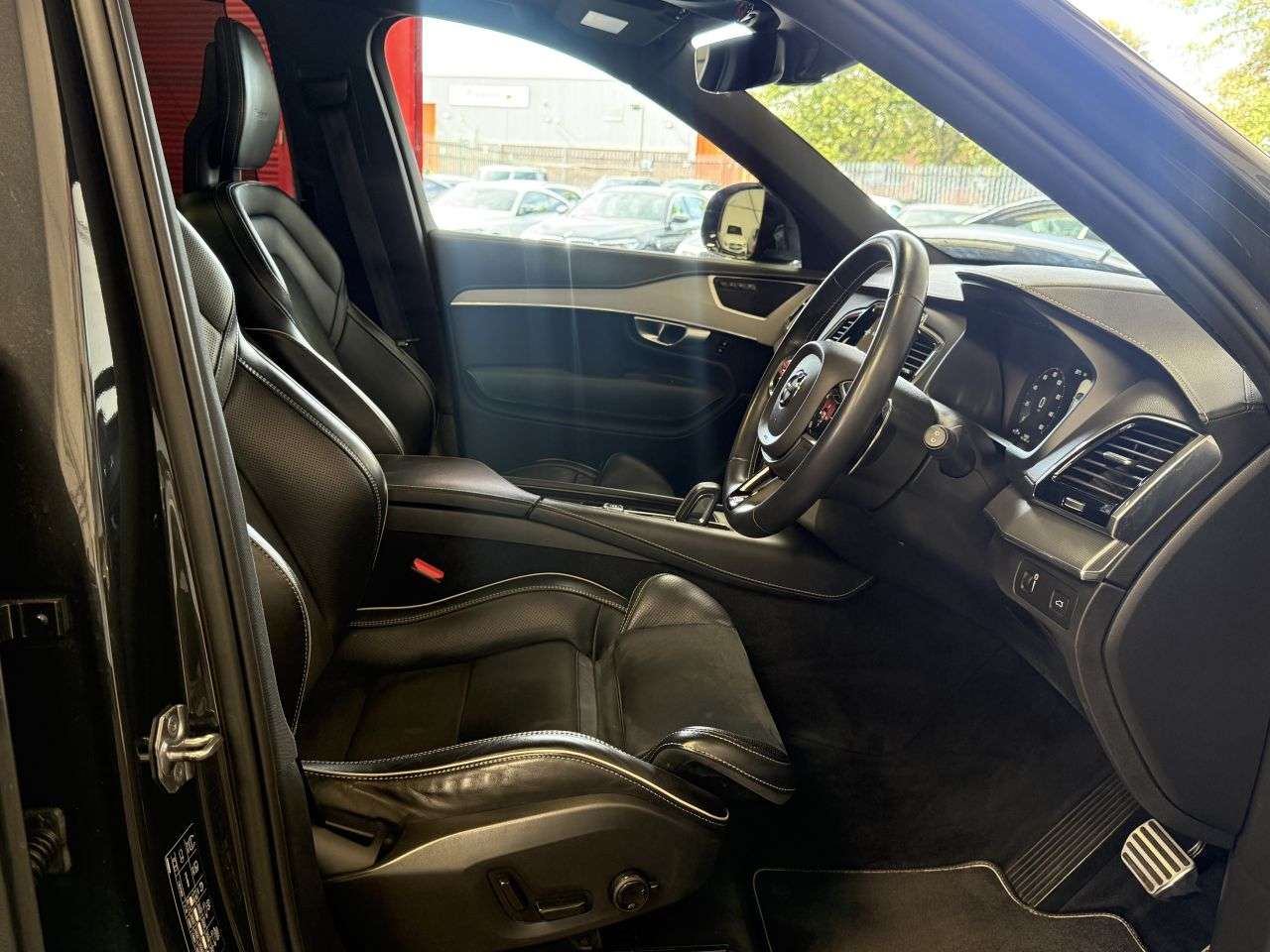 2019 VOLVO XC90 2019 VOLVO XC90