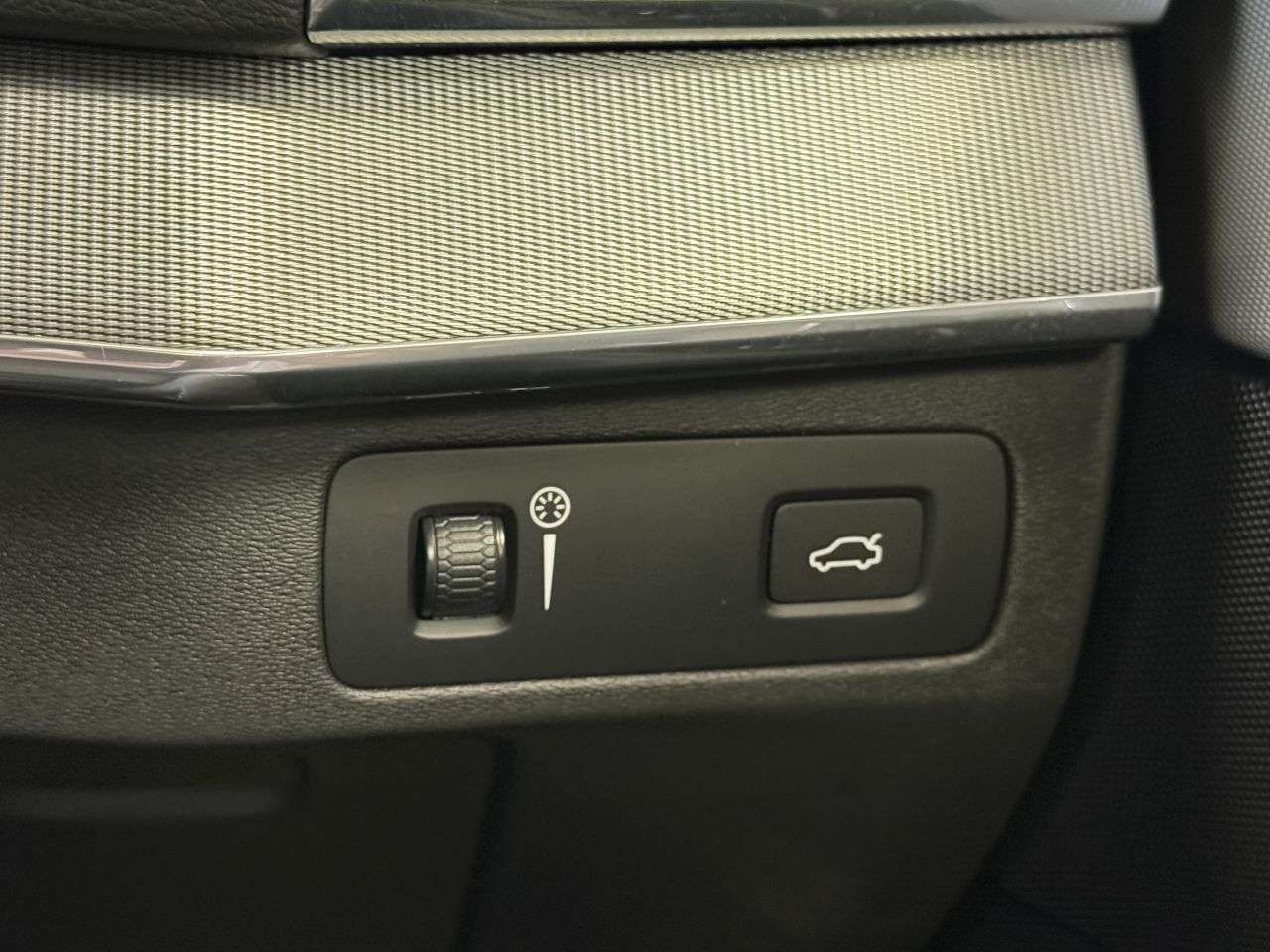 2019 VOLVO XC90 2019 VOLVO XC90