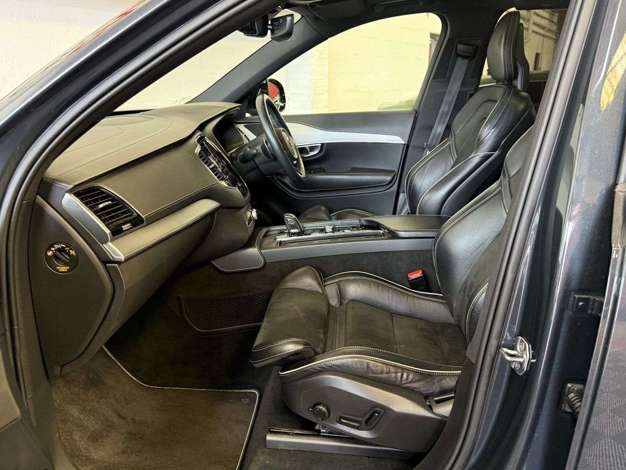 2019 VOLVO XC90 2019 VOLVO XC90