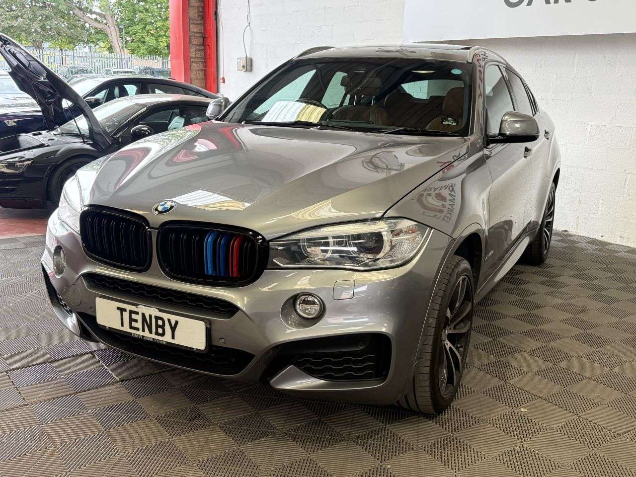 2016 BMW X6 2016 BMW X6