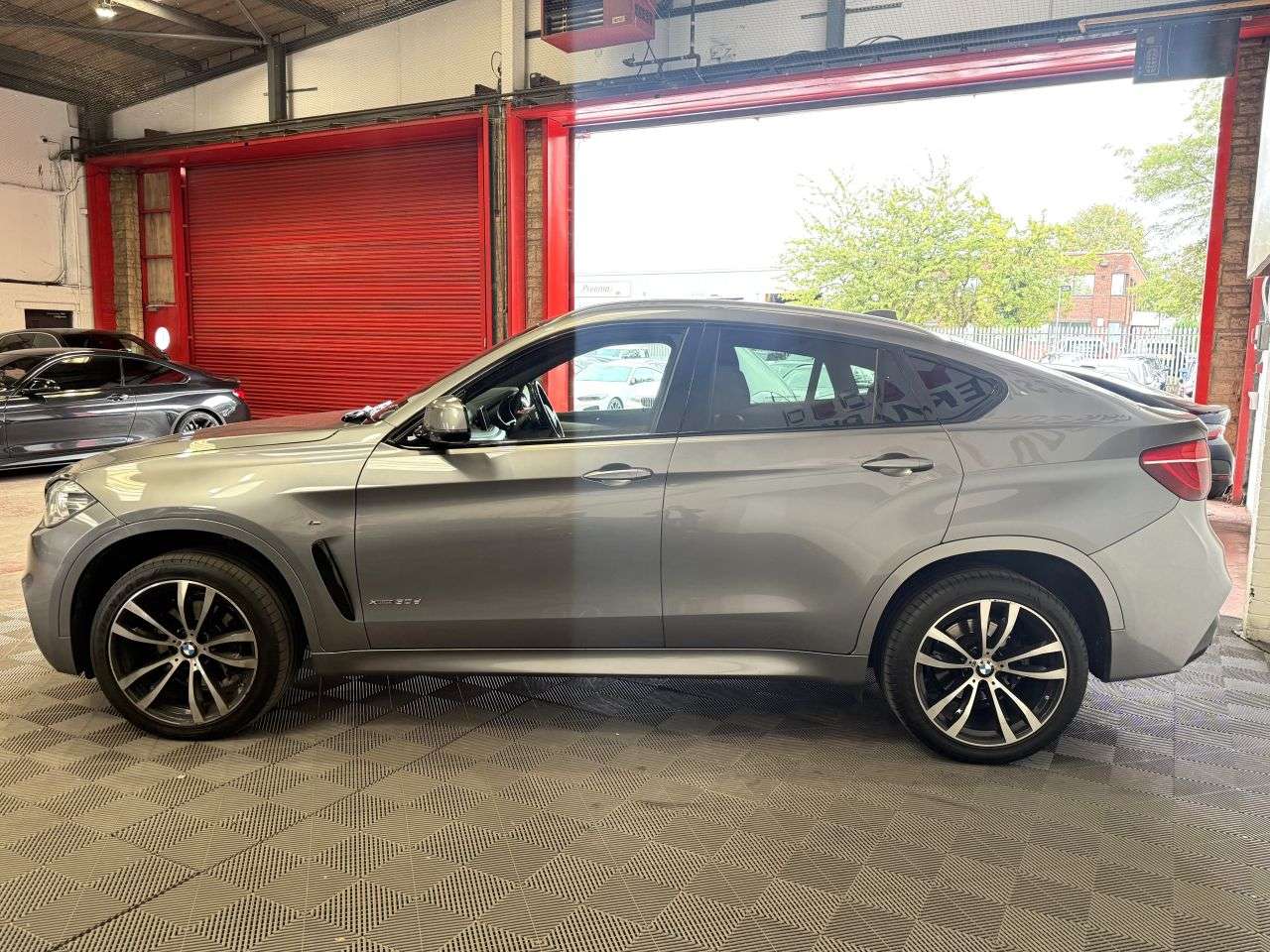 2016 BMW X6 2016 BMW X6