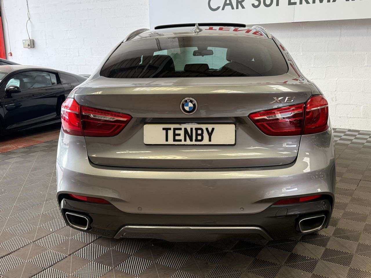 2016 BMW X6 2016 BMW X6