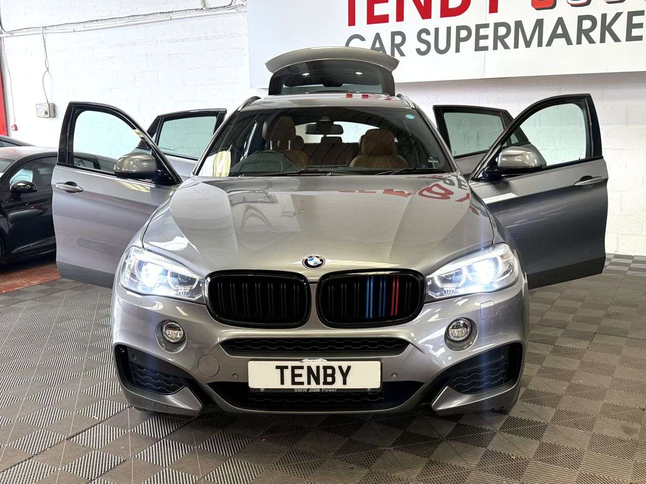 2016 BMW X6 2016 BMW X6