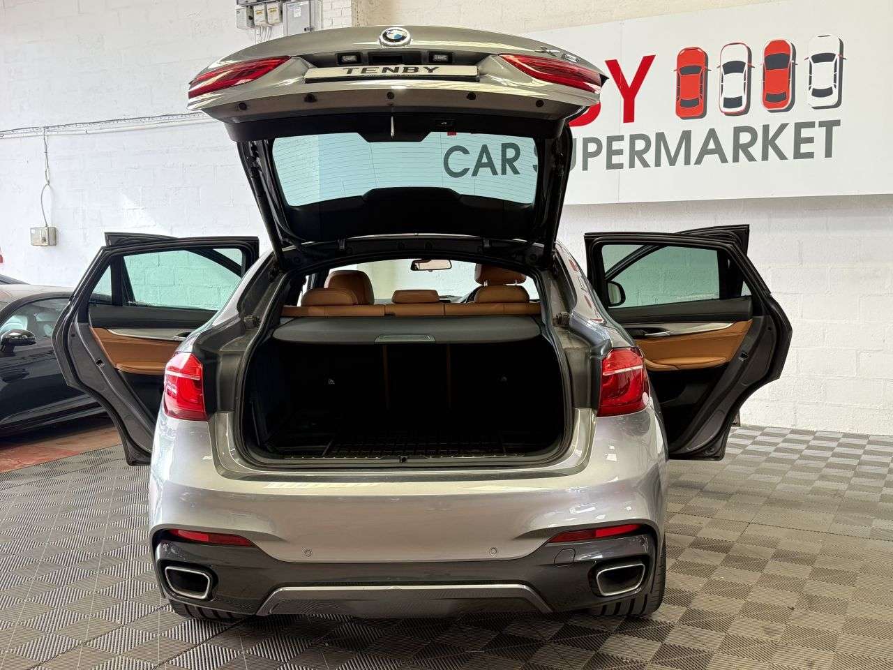 2016 BMW X6 2016 BMW X6