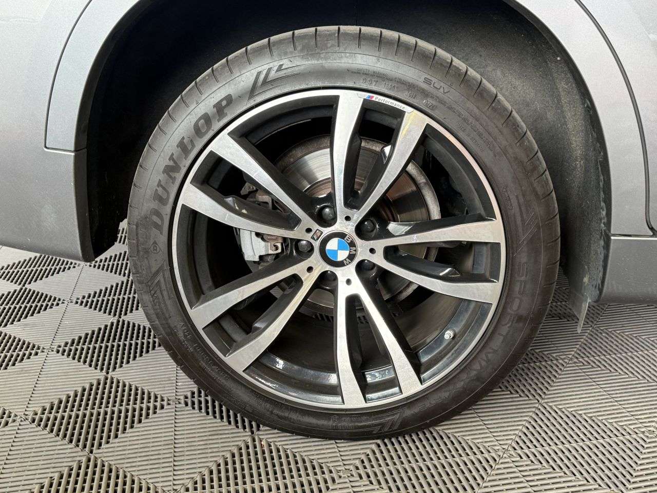 2016 BMW X6 2016 BMW X6