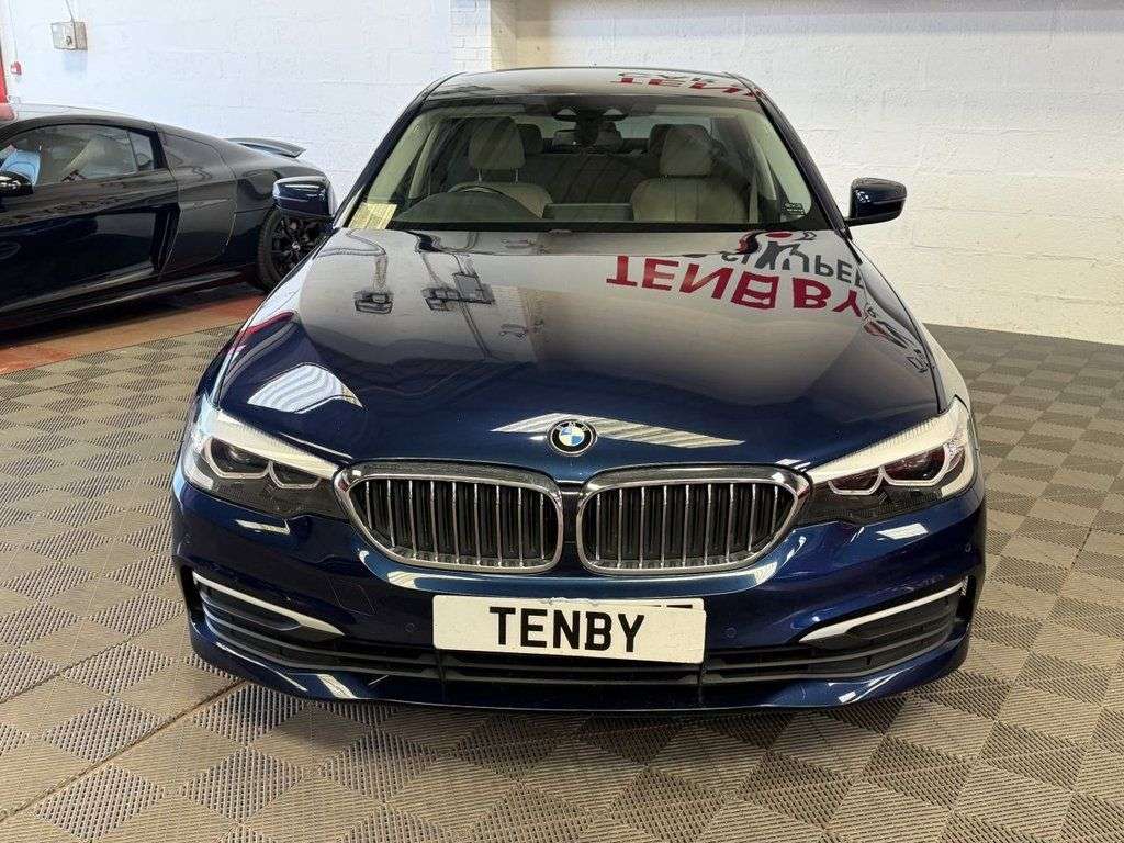 A 2017 BMW 5 SERIES 2.0 520d SE Saloon 4dr Diesel Auto Euro 6 (s/s) (190 ps) MEDITERRANEAN BLUE A 2017 BMW 5 SERIES 2.0 520d SE Saloon 4dr Diesel Auto Euro 6 (s/s) (190 ps) MEDITERRANEAN BLUE