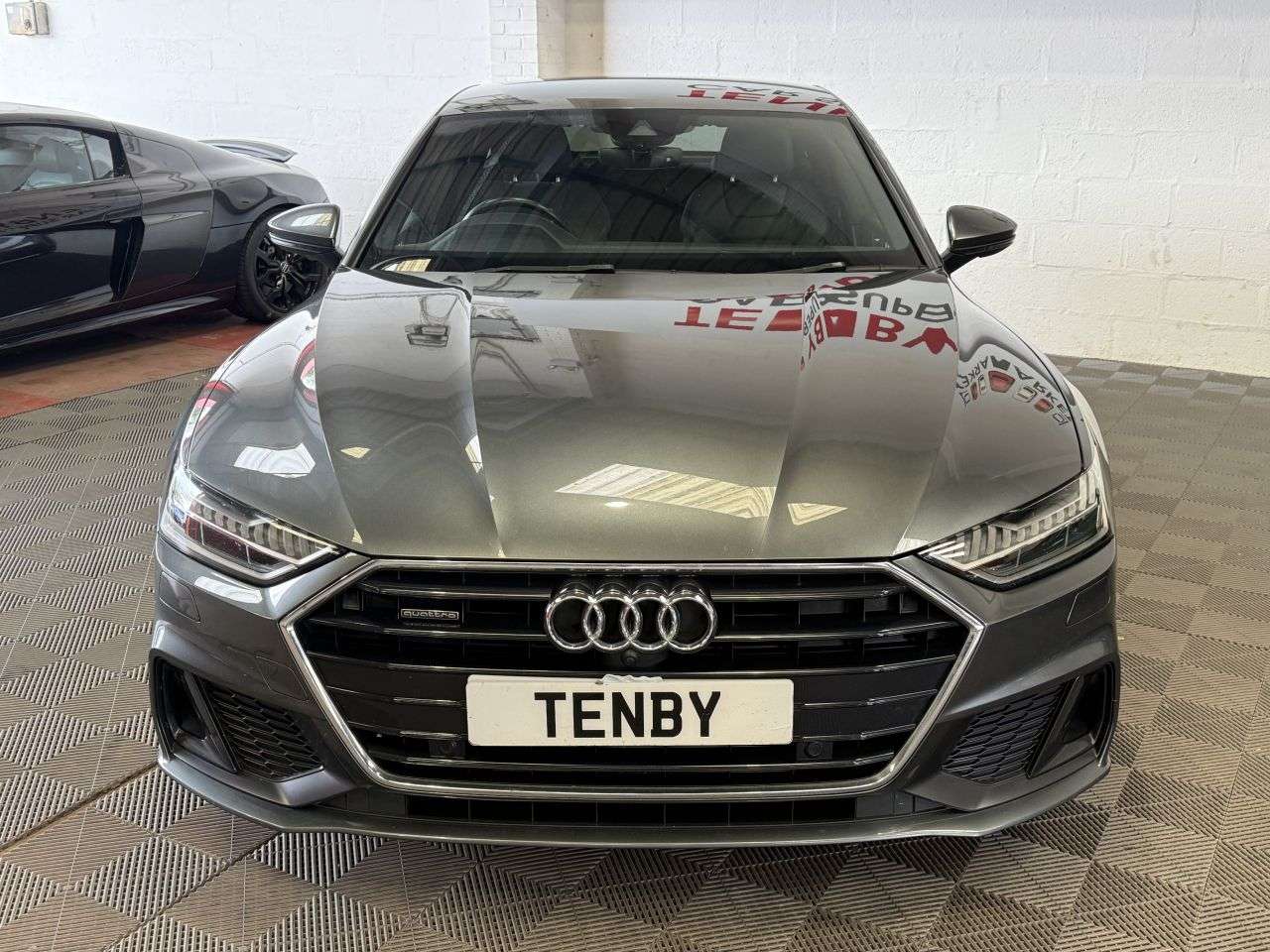 A 2019 AUDI A7 3.0 TDI V6 45 S line Sportback 5dr Diesel Tiptronic quattro Euro 6 (s/s) (2 A 2019 AUDI A7 3.0 TDI V6 45 S line Sportback 5dr Diesel Tiptronic quattro Euro 6 (s/s) (2