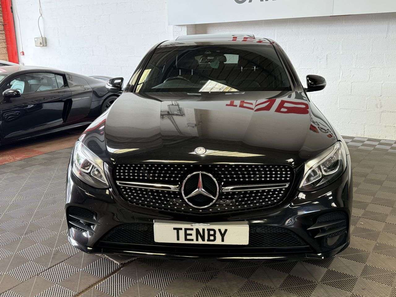 A 2016 MERCEDES-BENZ GLC 2.1 GLC250d AMG Line (Premium Plus) Coupe 5dr Diesel G-Tronic 4MATIC Euro 6 A 2016 MERCEDES-BENZ GLC 2.1 GLC250d AMG Line (Premium Plus) Coupe 5dr Diesel G-Tronic 4MATIC Euro 6