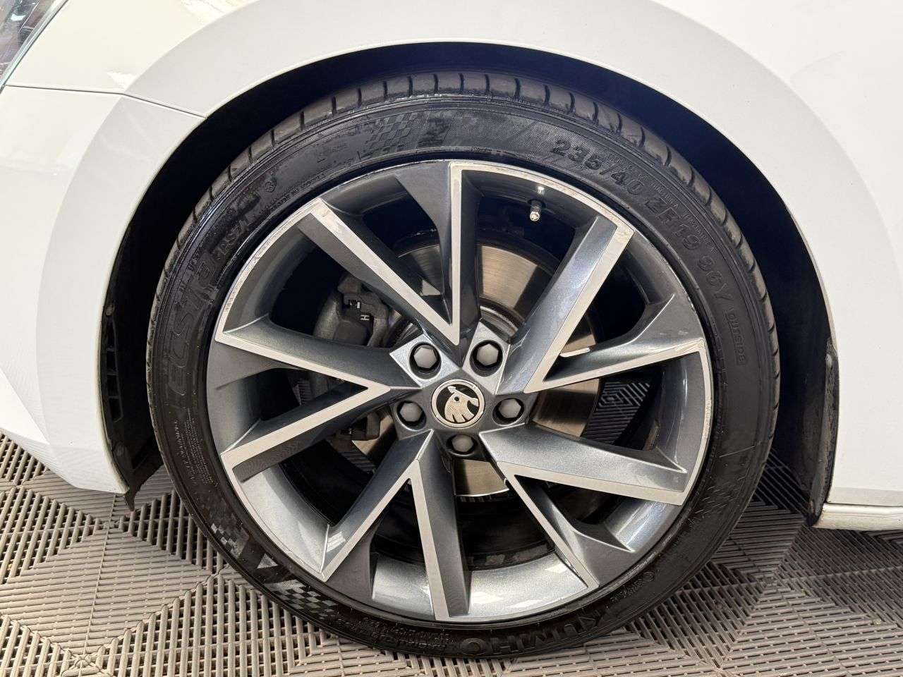 2018 SKODA SUPERB 2018 SKODA SUPERB