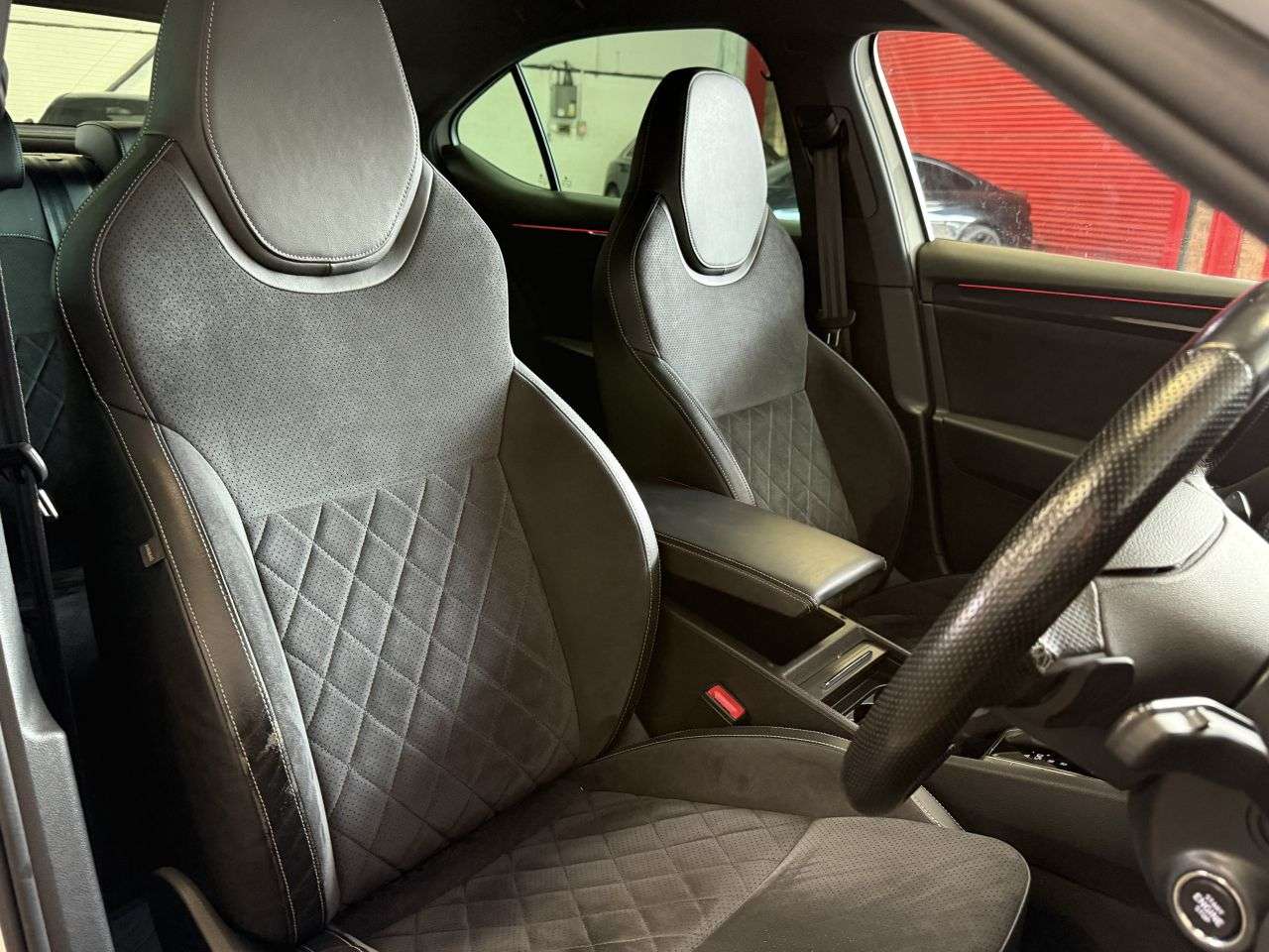 2018 SKODA SUPERB 2018 SKODA SUPERB