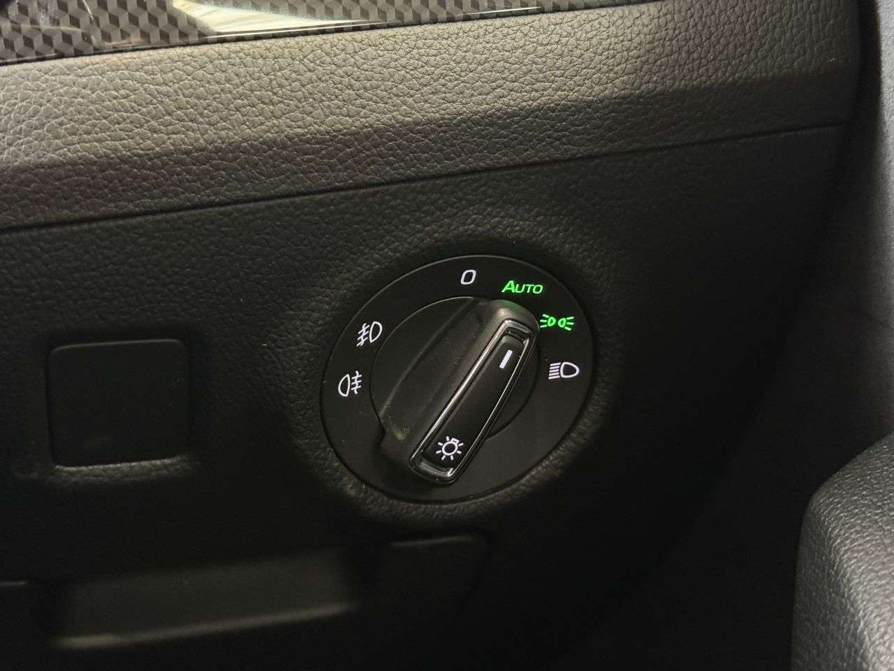 2018 SKODA SUPERB 2018 SKODA SUPERB