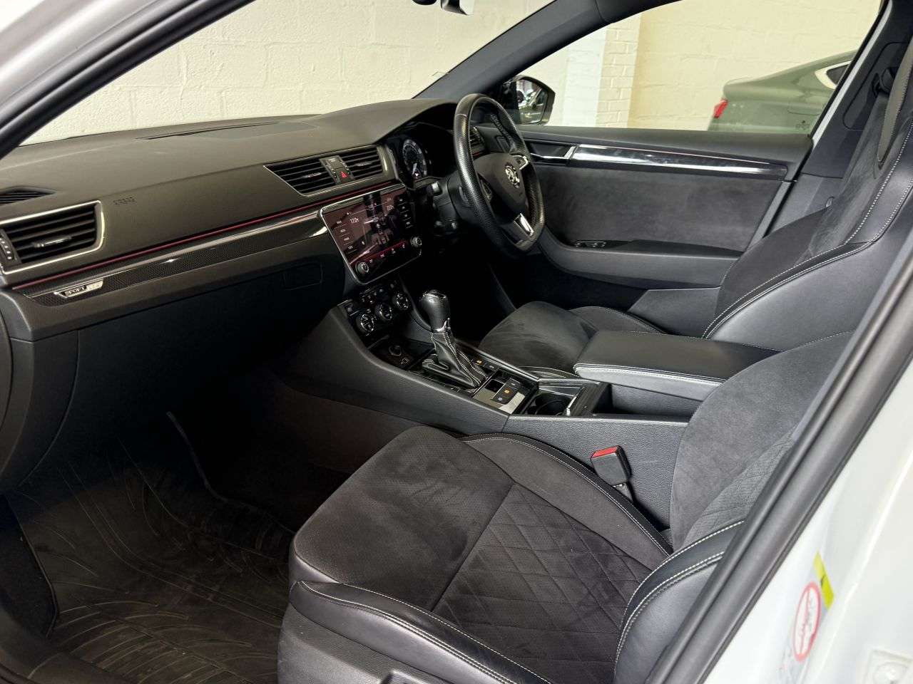 2018 SKODA SUPERB 2018 SKODA SUPERB