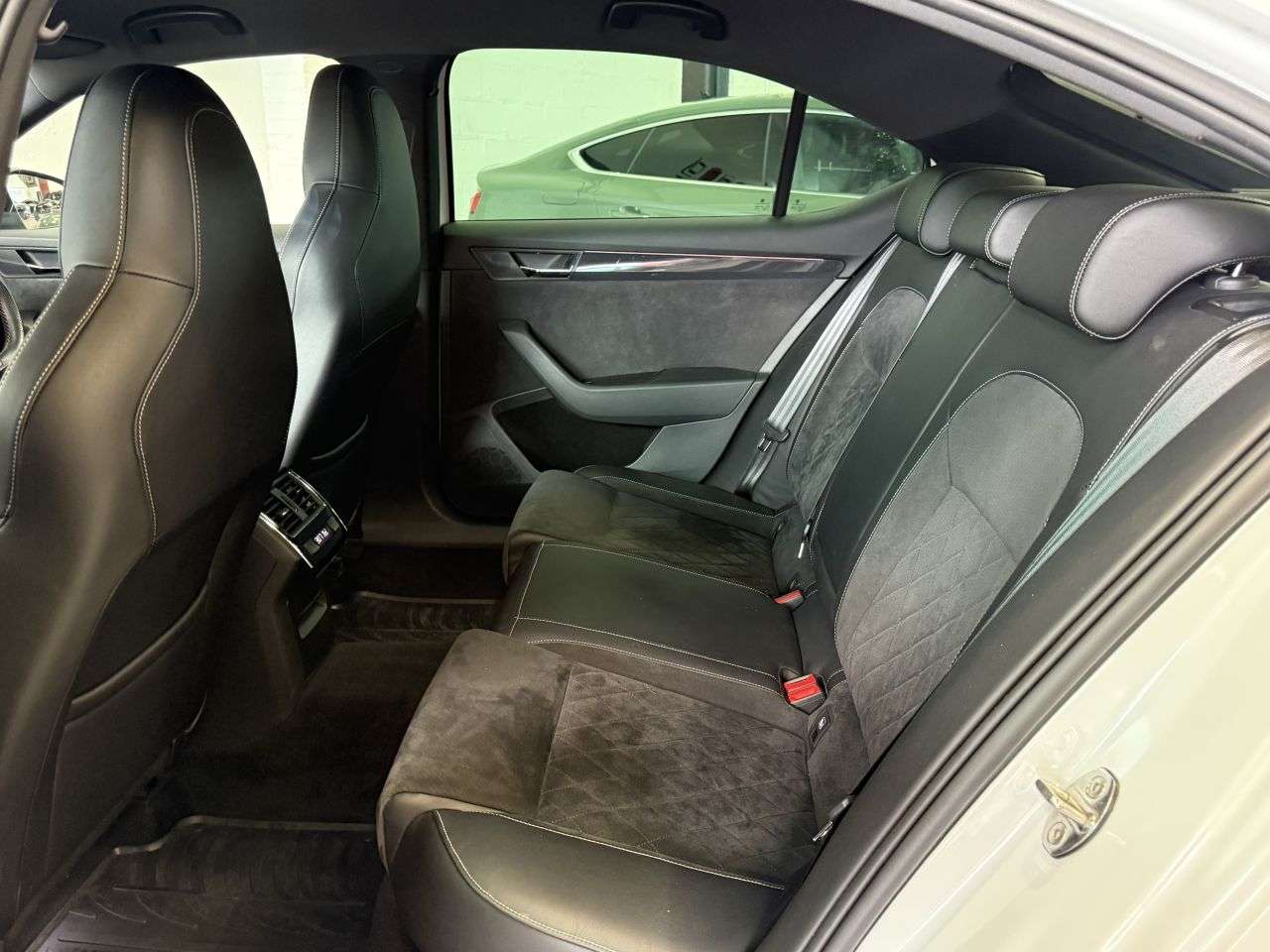 2018 SKODA SUPERB 2018 SKODA SUPERB
