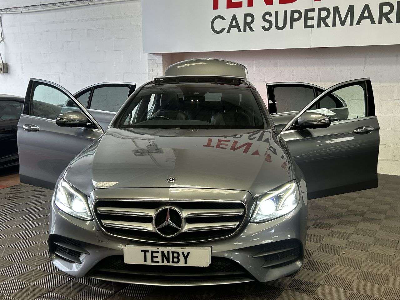 2019 MERCEDES-BENZ E CLASS 2019 MERCEDES-BENZ E CLASS