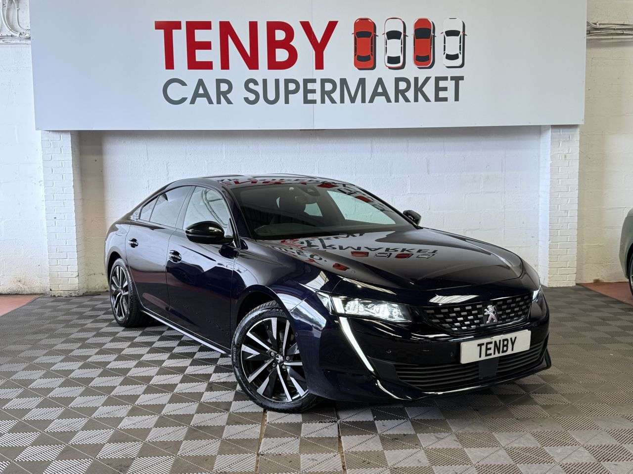A 2022 PEUGEOT 508 1.5 BlueHDi GT Fastback 5dr Diesel EAT Euro 6 (s/s) (130 ps) FLT BTM STR+RE A 2022 PEUGEOT 508 1.5 BlueHDi GT Fastback 5dr Diesel EAT Euro 6 (s/s) (130 ps) FLT BTM STR+RE